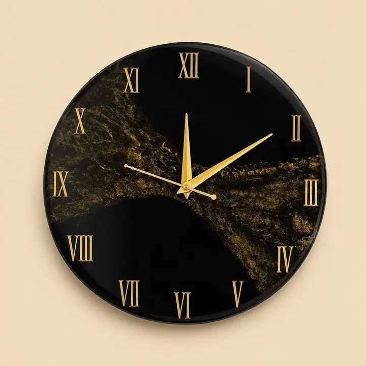Black and gold resin wall clock